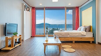 Daebudo Green Beach Pension