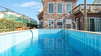 Daebudo Olive Poolvilla Pension