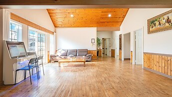 Daebudo Olive Poolvilla Pension