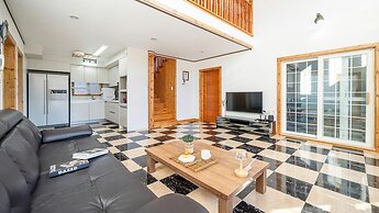 Daebudo Olive Poolvilla Pension