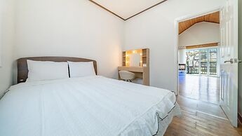 Daebudo Olive Poolvilla Pension