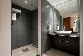 Lilac Hotel Guruvayur