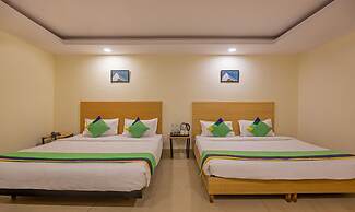 Treebo Royal Palace, New Delhi