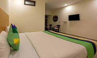 Treebo Royal Palace, New Delhi