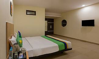 Treebo Royal Palace, New Delhi