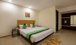 Treebo Royal Palace, New Delhi