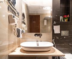 Treebo Premium Heritage Grand, Thane