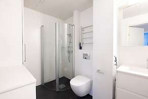 2ndhomes Gorgeous & Modern 2BR Apartment