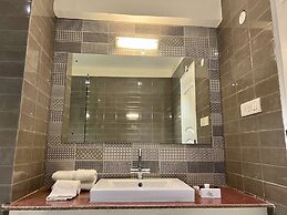 Himalayas by Lake Hills