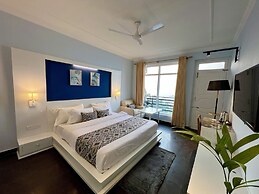 Himalayas by Lake Hills