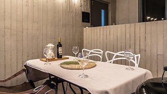 Gyeongju EL Poolvilla Pension