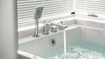 Gyeongju EL Poolvilla Pension