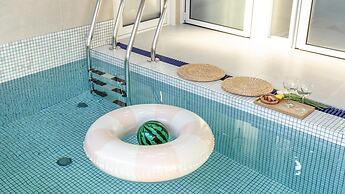 Gyeongju EL Poolvilla Pension