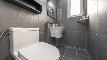 Gyeongju EL Poolvilla Pension