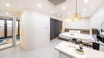 Gyeongju EL Poolvilla Pension