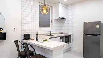 Gyeongju EL Poolvilla Pension