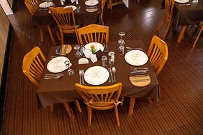 The Country Inn by Smart Haven