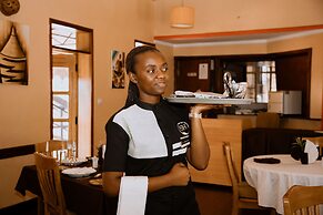 The Country Inn by Smart Haven