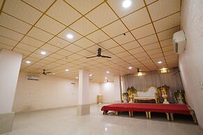 Hotel Lyf Corporate Suites - Peera Garhi