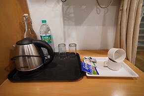 Hotel Lyf Corporate Suites - Peera Garhi