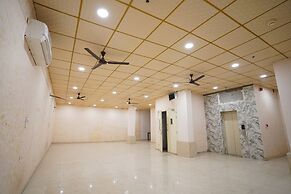 Hotel Lyf Corporate Suites - Peera Garhi