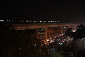 Hotel Lyf Corporate Suites - Peera Garhi