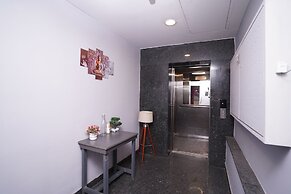 Hotel Lyf Corporate Suites - Kirti Nagar