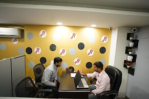 Hotel Lyf Corporate Suites - Kirti Nagar