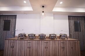 Hotel Lyf Corporate Suites - Kirti Nagar