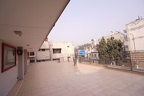 Hotel Lyf Corporate Suites - Kirti Nagar