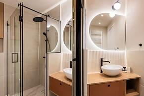 Sleek City 1BR Escape in Athens