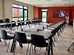 Aparthotel Adagio Access Porte De Camargue