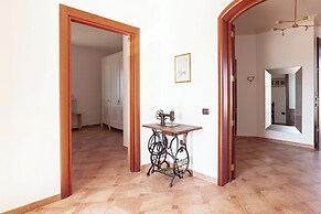 Tenuta San Cassiano with garden and pool