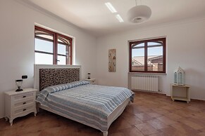 Tenuta San Cassiano with garden and pool