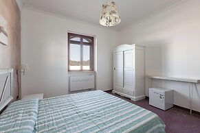 Tenuta San Cassiano with garden and pool