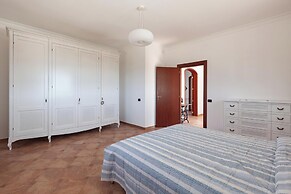 Tenuta San Cassiano with garden and pool