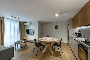 Leviosa apartment airport by Airstay