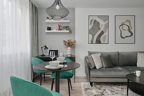 Zegadłowicza Riverside Studio by Renters