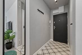 Zegadłowicza Riverside Studio by Renters