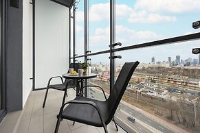 Bliska Wola Modern Studio by Renters