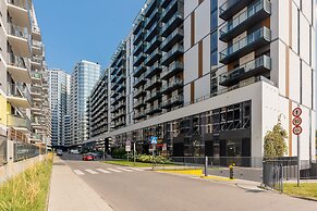 Bliska Wola Modern Studio by Renters