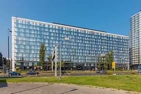 Bliska Wola Modern Studio by Renters