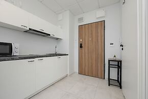 Bliska Wola Modern Studio by Renters