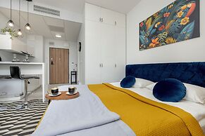 Bliska Wola Modern Studio by Renters