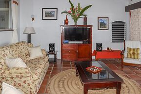 Calypso Court - Private 1 bedroom villa with pool 1 Villa by RedAwning