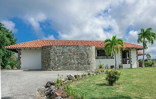 Calypso Court - Private 1 bedroom villa with pool 1 Villa by RedAwning