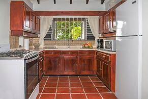 Calypso Court - Private 1 bedroom villa with pool 1 Villa by RedAwning