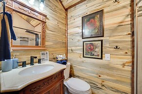 Hook, Line & Sinker Retreat w/ Fire Pit!