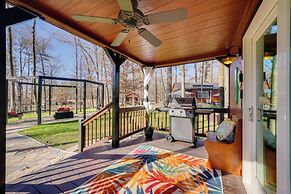 Hook, Line & Sinker Retreat w/ Fire Pit!