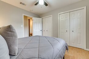 Pensacola Home w/ Private Yard: 7 Mi to Downtown!